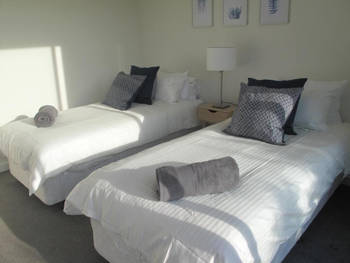 Modern 3 Bedroom Apt With Free Parking, Netflix, Wifi & Welcome Wine By Bnb Pro Melbourne Exterior foto